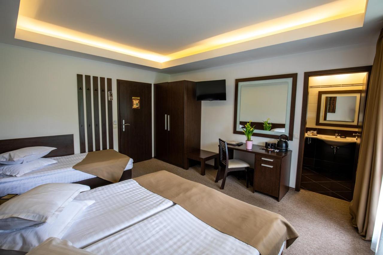 סינאיה Hotel Smart מראה חיצוני תמונה